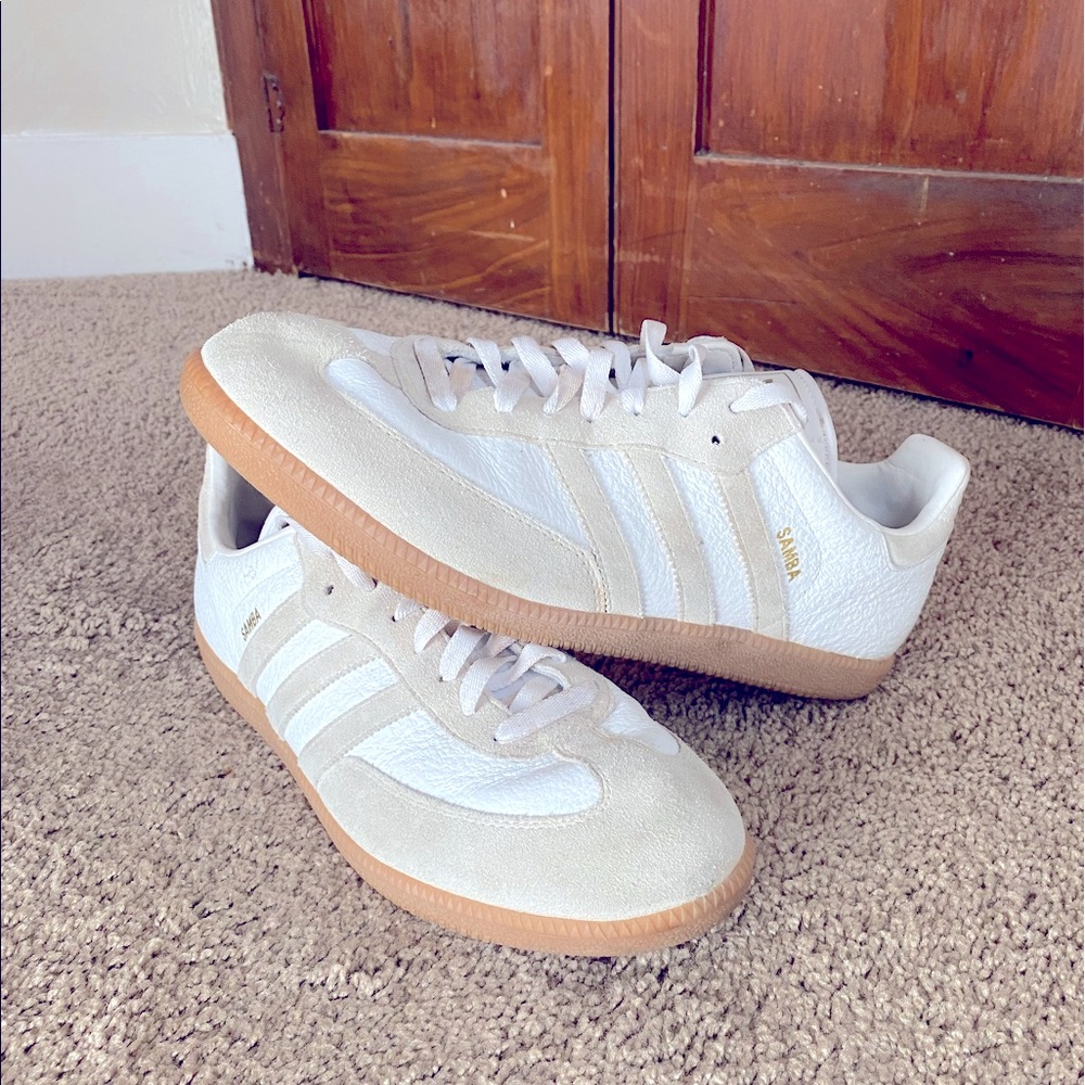 Vintage 90s adidas Samba